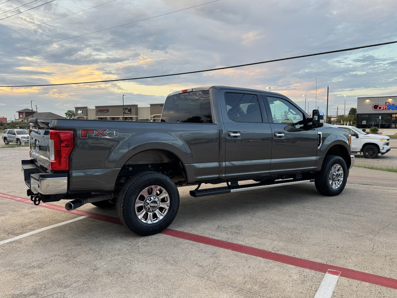 2017 Ford F-250 XLT Premium 4x4 Crew Cab - Stock # F12198