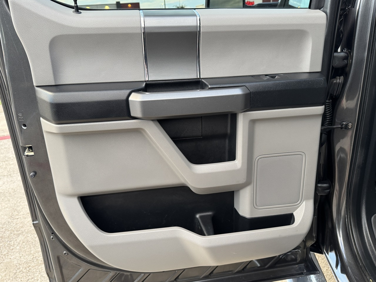 2017 Ford F-250 XLT Premium 4x4 Crew Cab - Stock # F12198