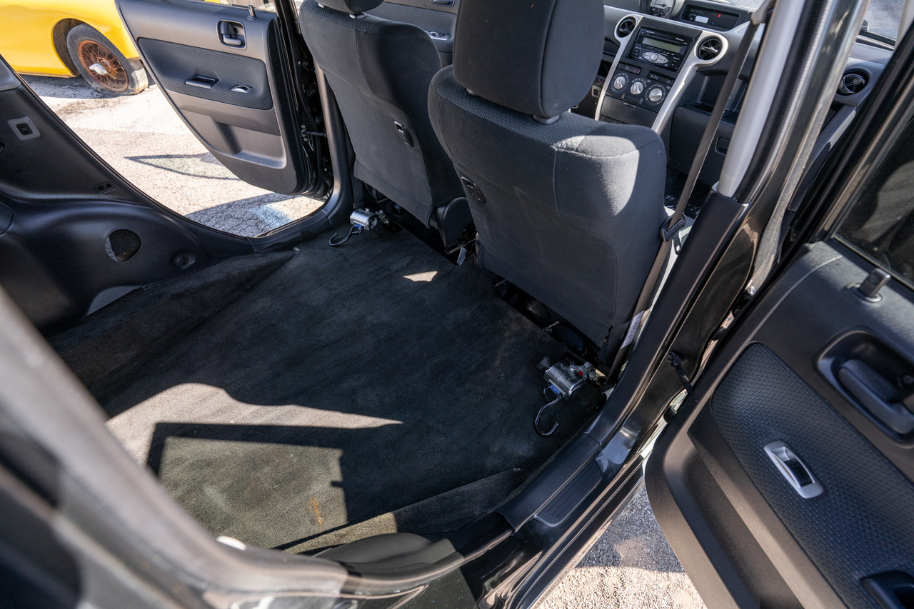 2006 Scion XB Braun Ability Ramp Van - Stock # 087740