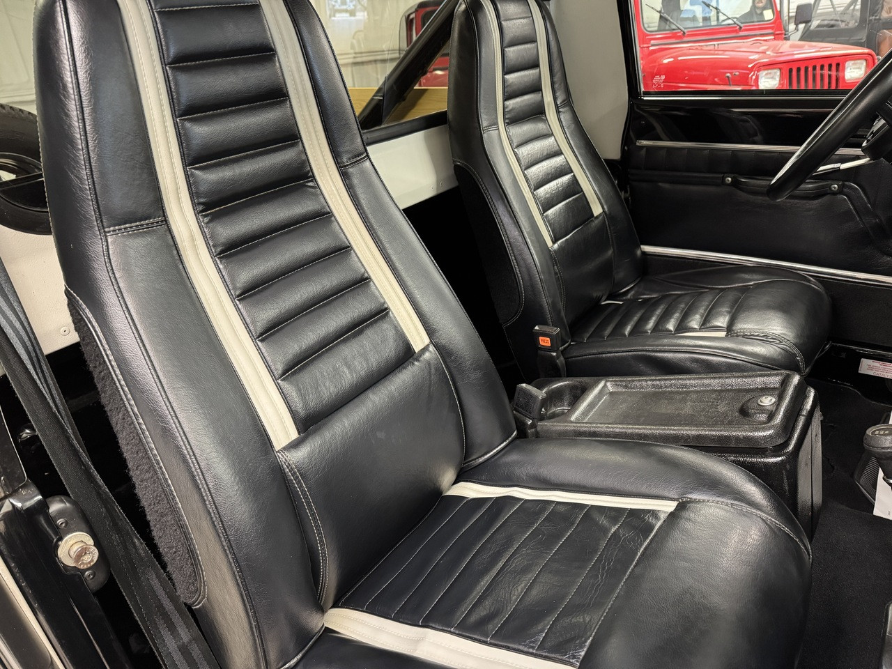 1985 Jeep CJ8 Scrambler Laredo - Stock # 032130