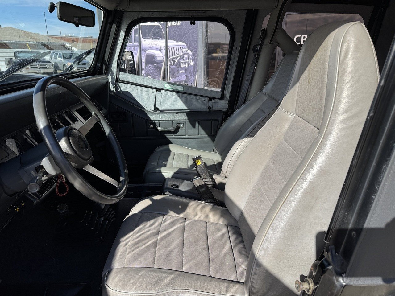 Sold!  1991 Jeep YJ Wrangler