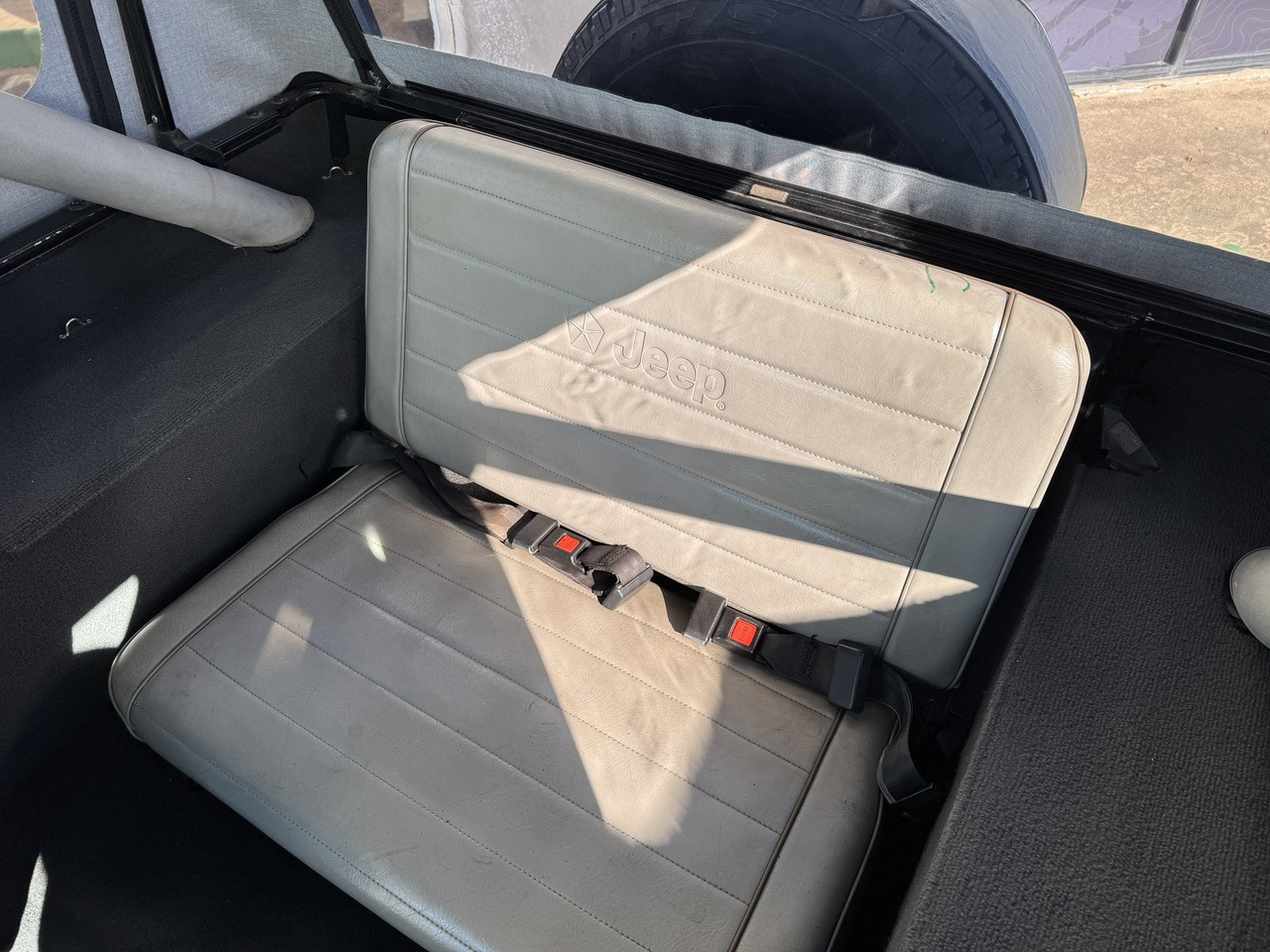 Sold!  1991 Jeep YJ Wrangler