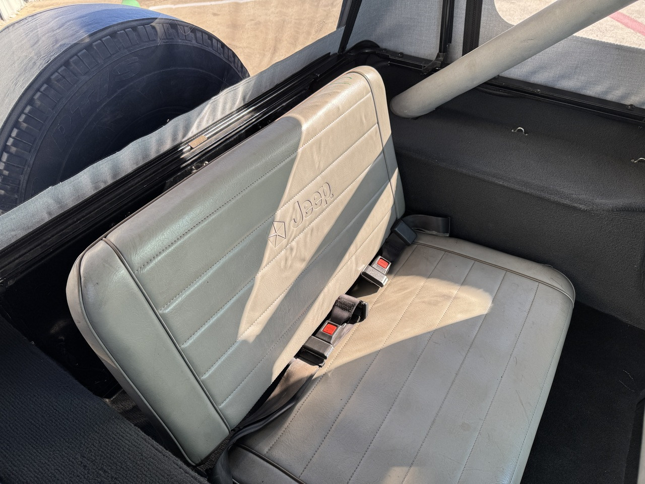 Sold!  1991 Jeep YJ Wrangler