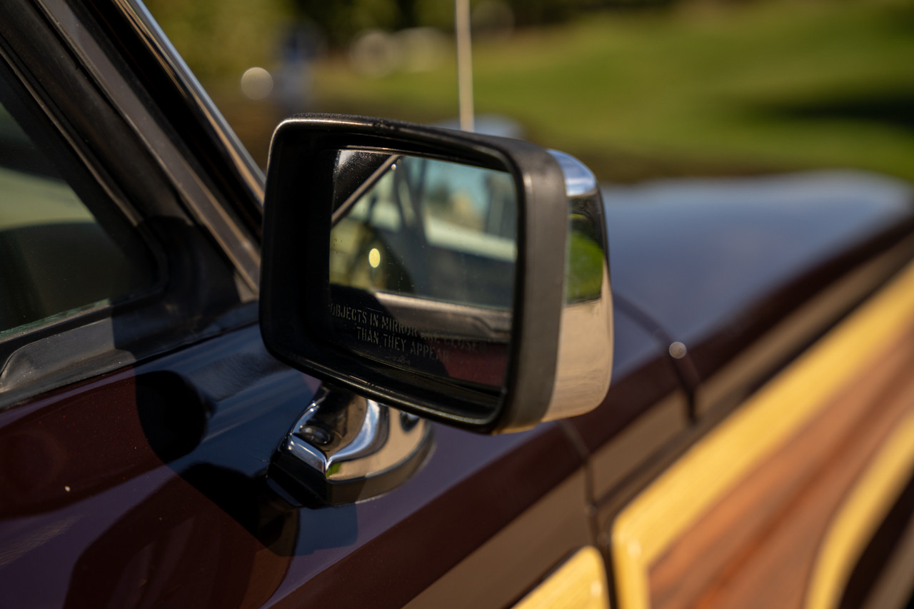 1989 Jeep Grand Wagoneer - Stock # 104762