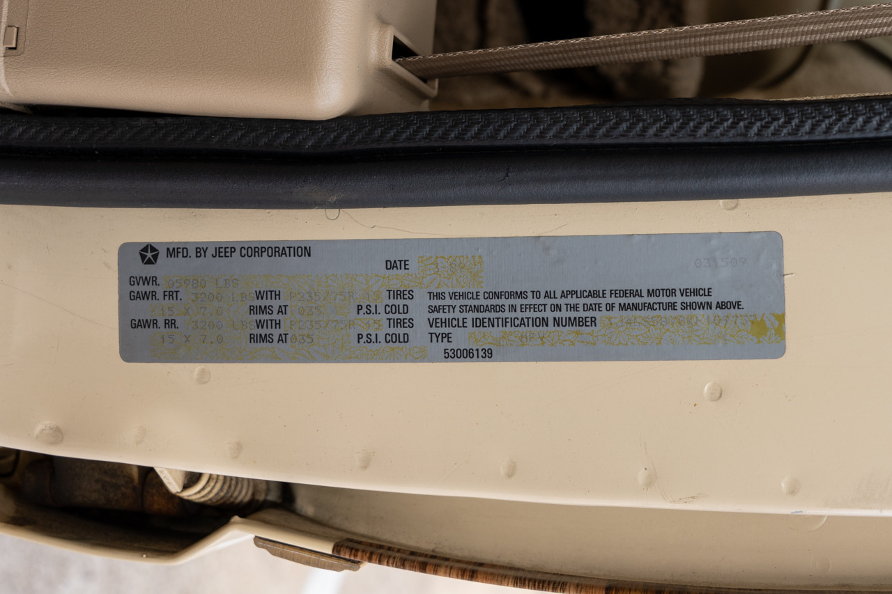 1989 Jeep Grand Wagoneer - Stock # 109737