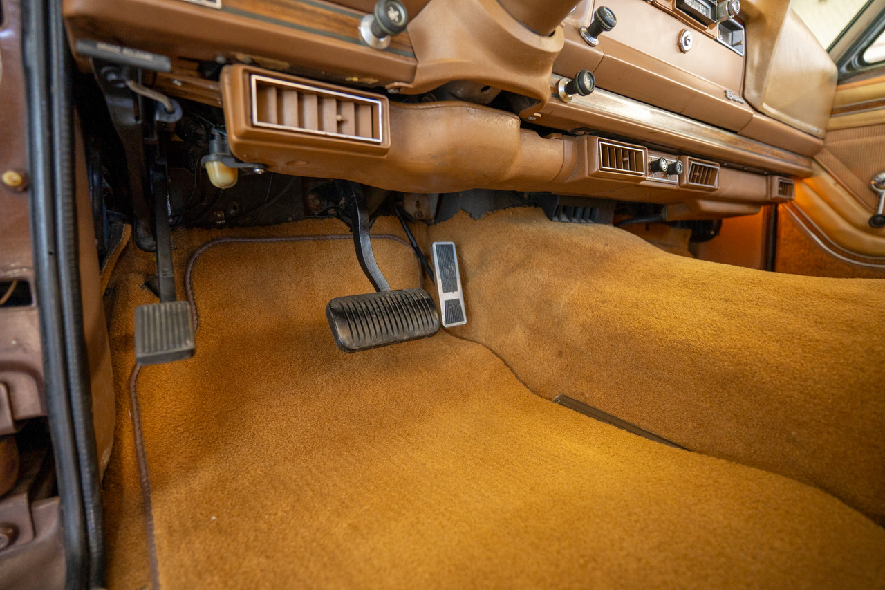 1979 Jeep Wagoneer Limited golden eagle - Stock # 093593