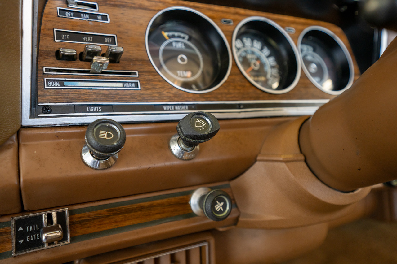 1979 Jeep Wagoneer Limited golden eagle - Stock # 093593