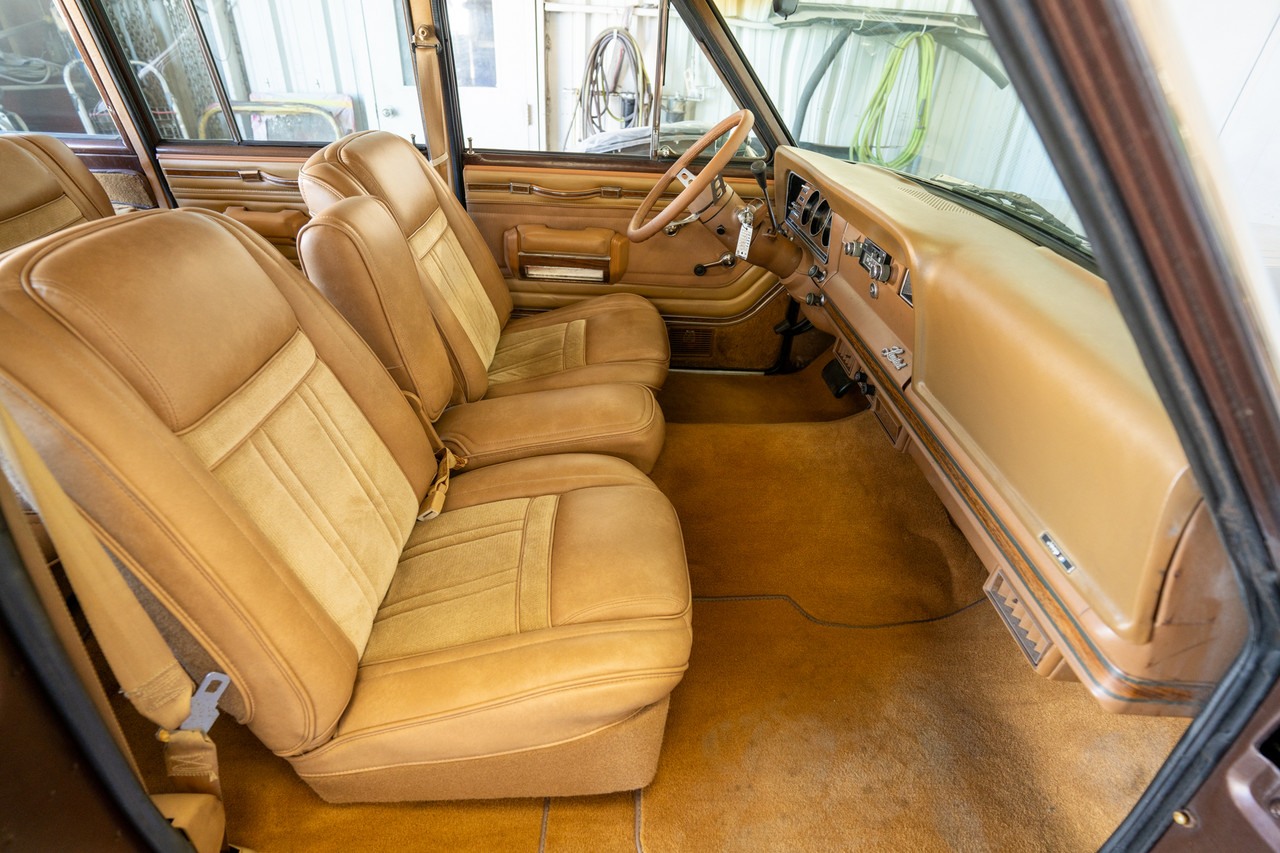 1979 Jeep Wagoneer Limited golden eagle - Stock # 093593