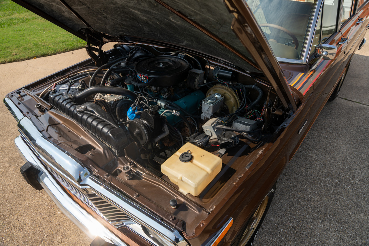 1979 Jeep Wagoneer Limited golden eagle - Stock # 093593