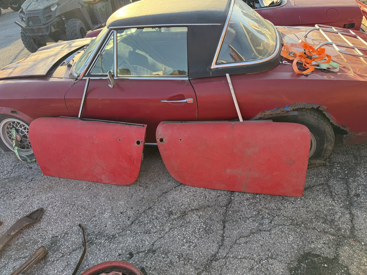 1964 Alfa Romeo Guilia Spider - Stock # 378811