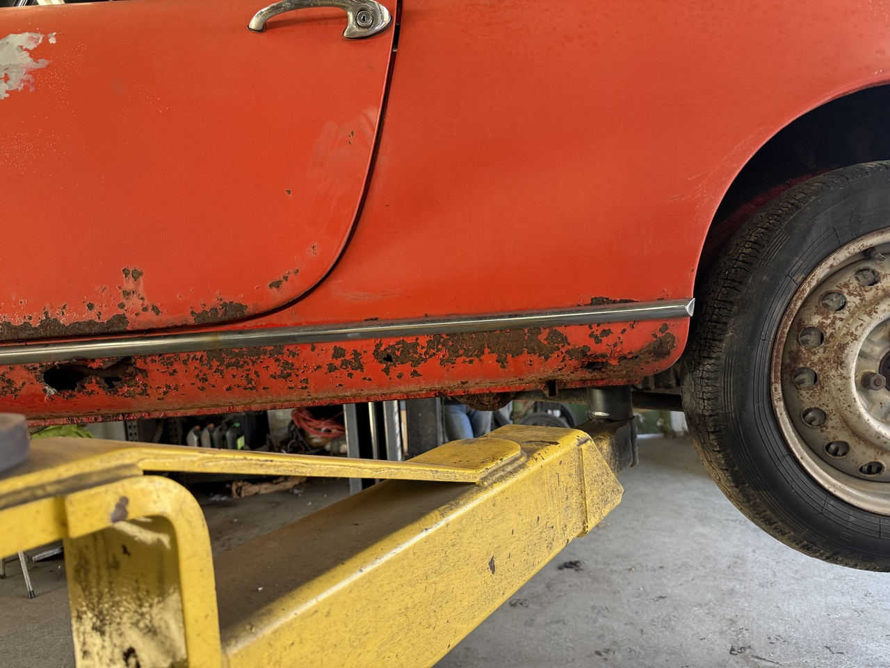 1964 Alfa Romeo Guilia Spider - Stock # 378811