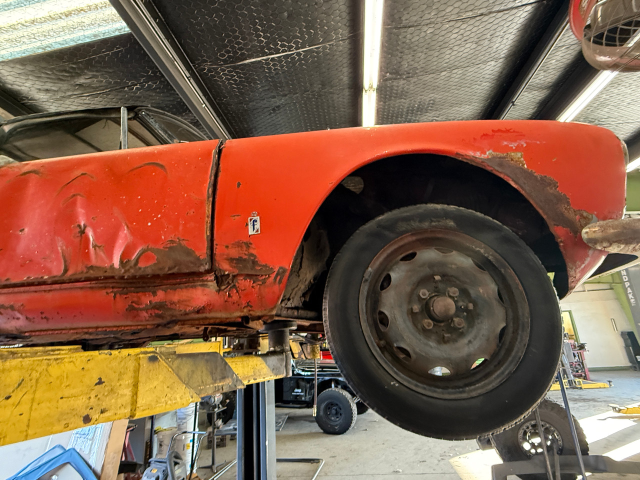 1964 Alfa Romeo Guilia Spider - Stock # 378811