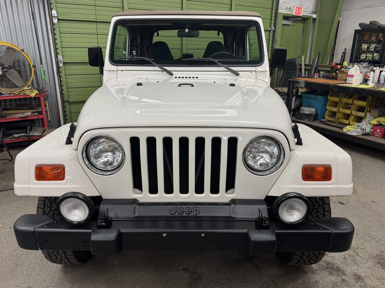1999 Jeep Wrangler Sahara - Stock # 472586