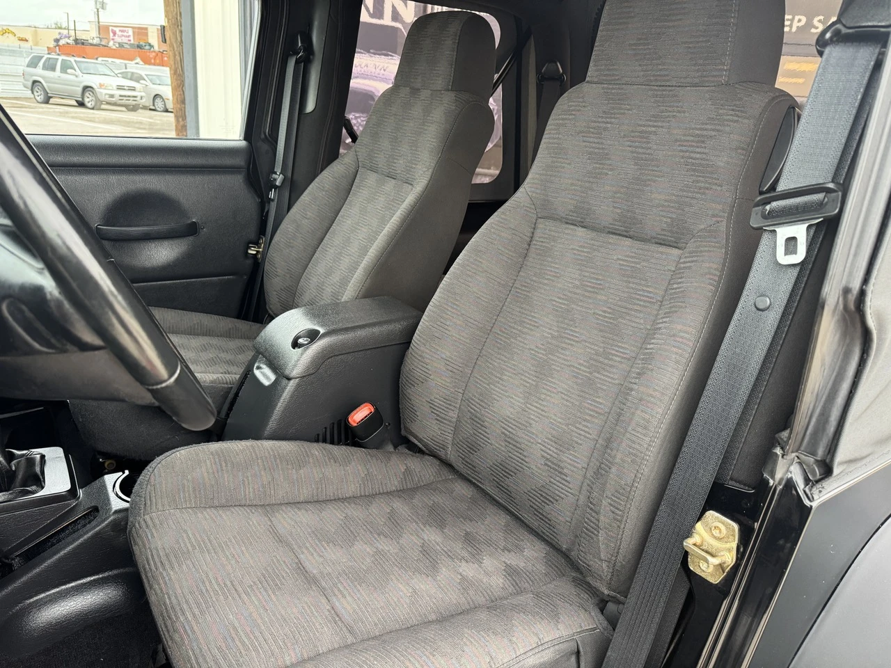 2005 Jeep Wrangler X - Stock # 302204