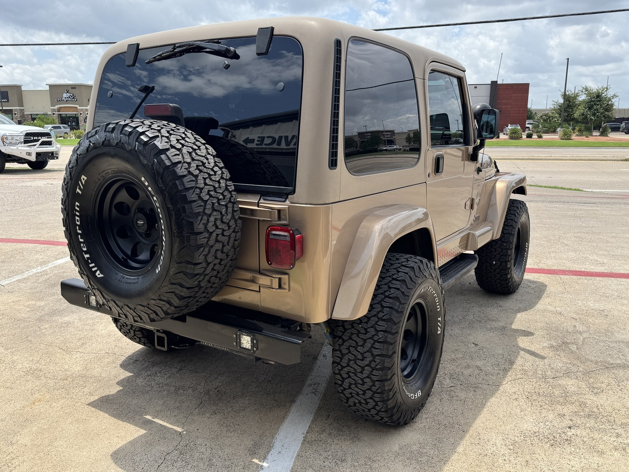 2000 Jeep TJ Sahara - Stock # 734072