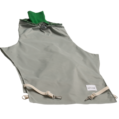 28" nylon cape