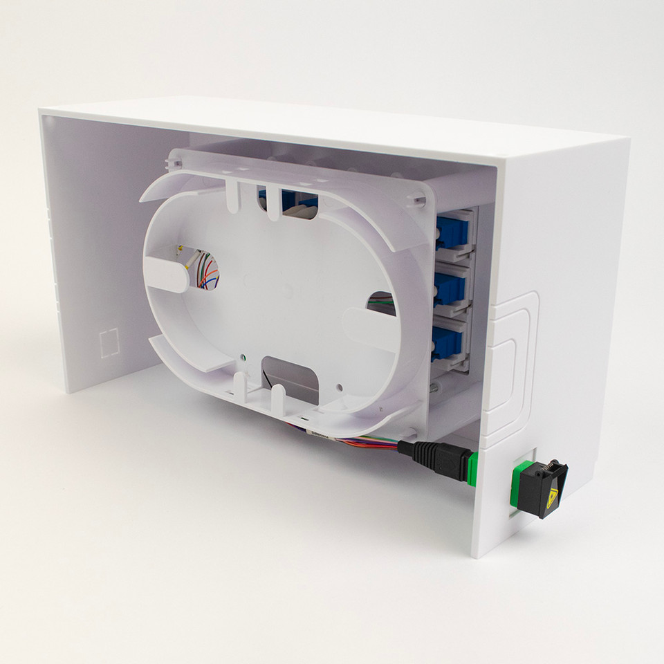 FTTD (Fiber to the Work Station), Loaded with one 24 Fiber MTP/MPO to LC Harness, Image 3