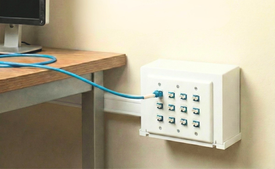 FTTD mounted next to computer on desktop