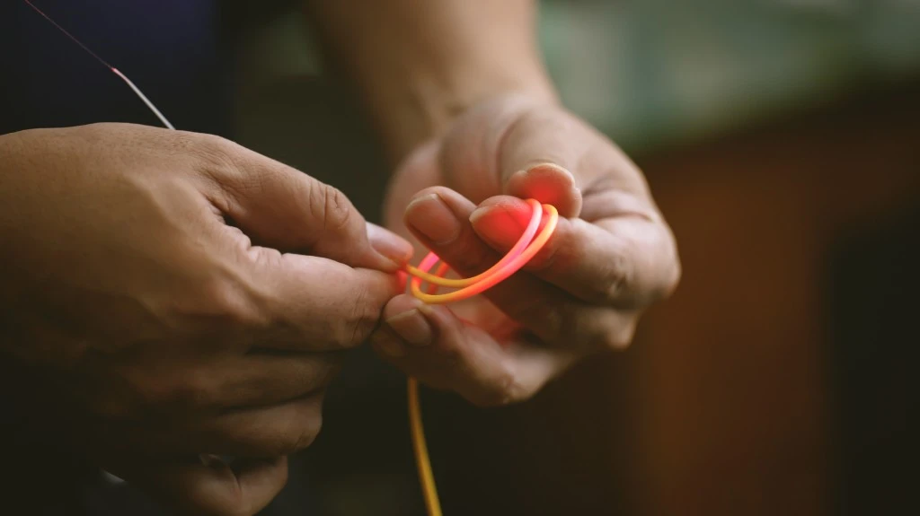 Avoiding Fiber Bend Radius Damage:  5 Tips for Long-Lasting Performance