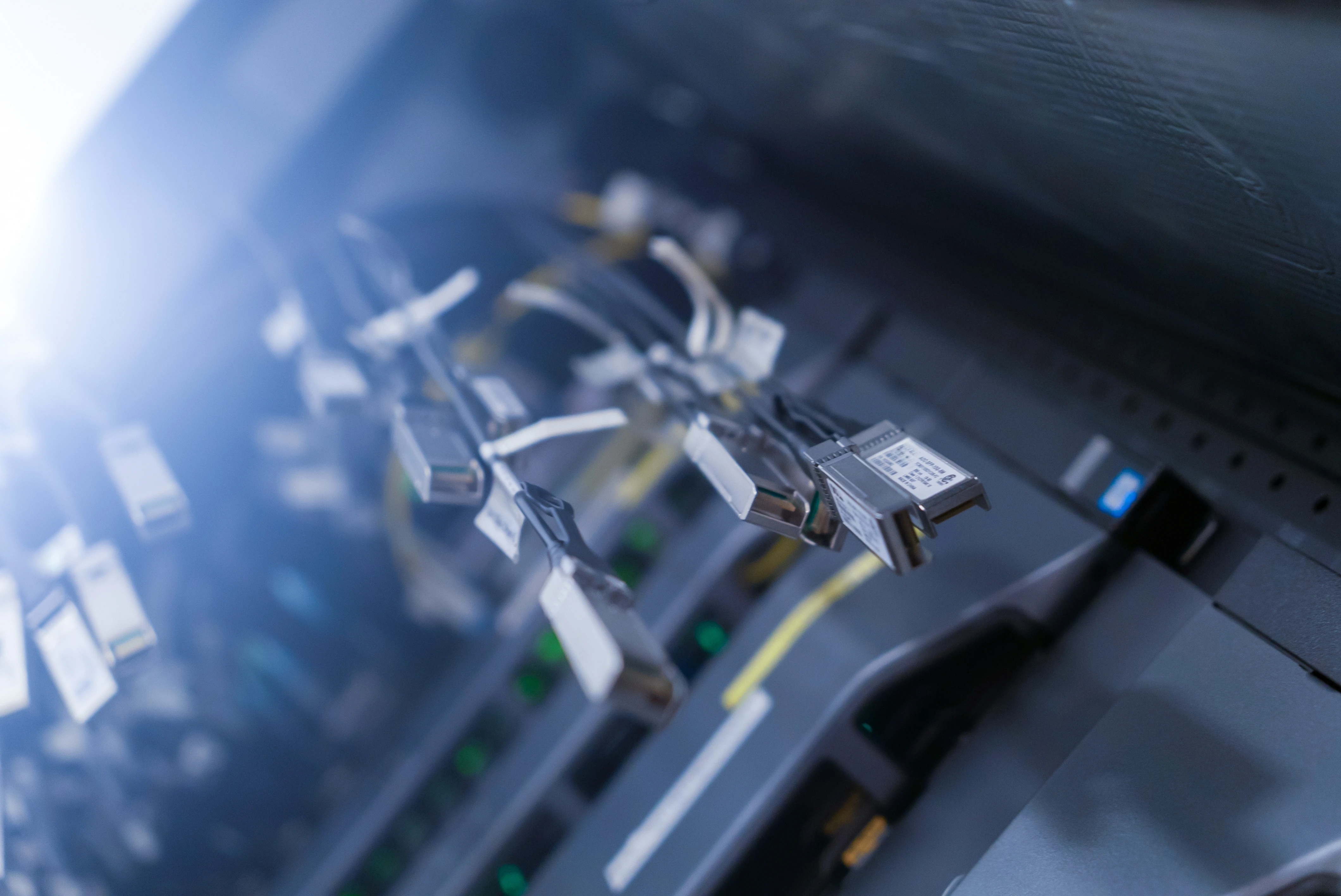 High-Bandwidth Point-to-Point Cables: Understanding DACs, ACCs, AECs, and AOCs