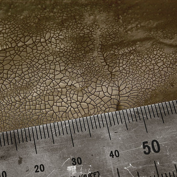 AK Interactive - Dioramas - Dark & Dry Crackle effects 100ml