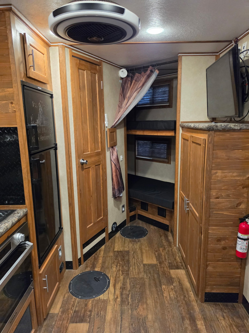 2024 Ice Castle Cedar Lodge 8x22 RV Fish House | OUTDOORICA