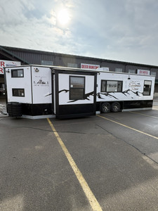 2026 Ice Castle Sportsman's Retreat 8x28 RV Camper & Fish House 