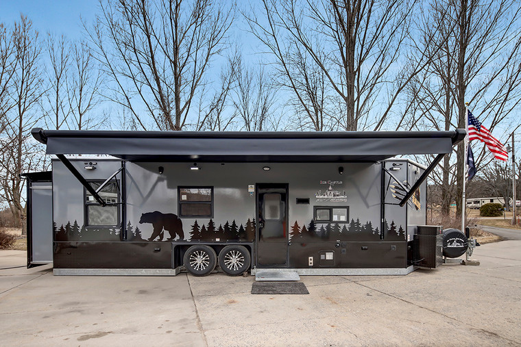 2026 Ice Castle Bear Cave 8x26V RV Camper & Fish House