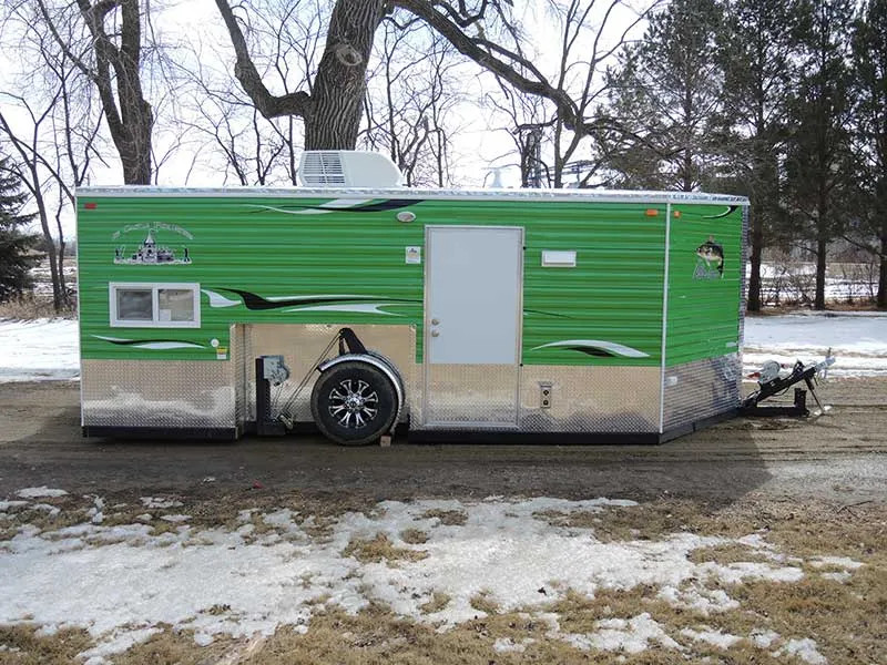 Ice Castle Mille Lacs Hybrid 8x17 Fish House - Ultimate Fishing