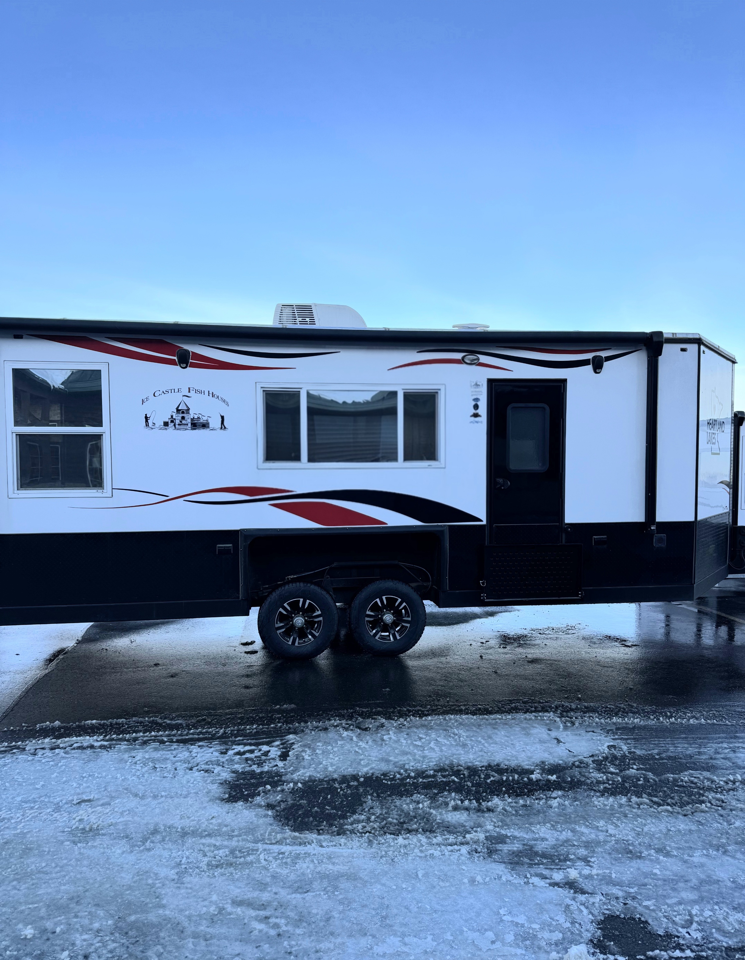Used 2024 Ice Castle 8x21 Heartland Lakes Edition RV Fish House