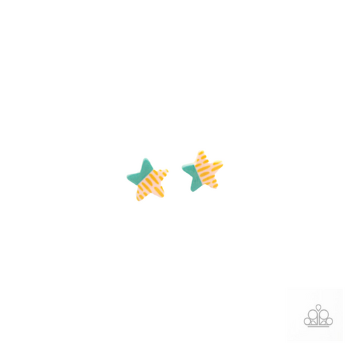 Starlet Shimmer Shape Earrings - Green Star