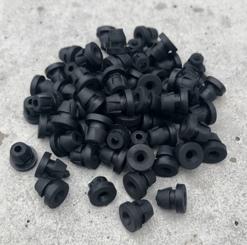 Tapered Style Grommets - Black