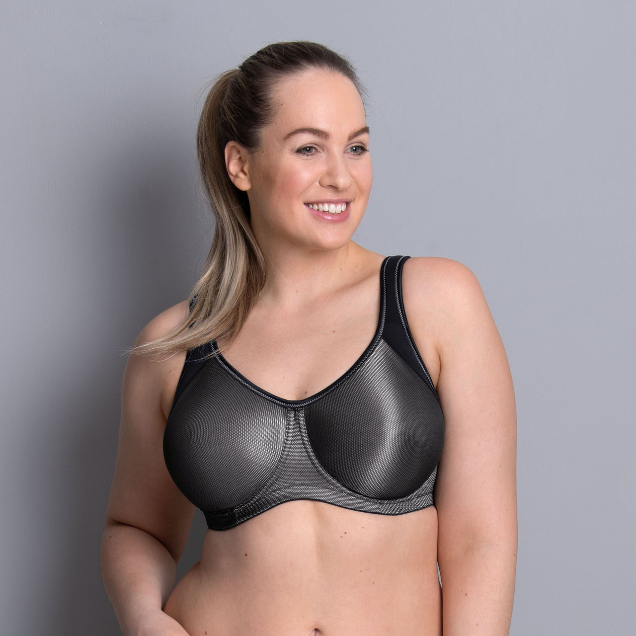 Anita Momentum Underwire Sports Bra in Black - Busted Bra Shop