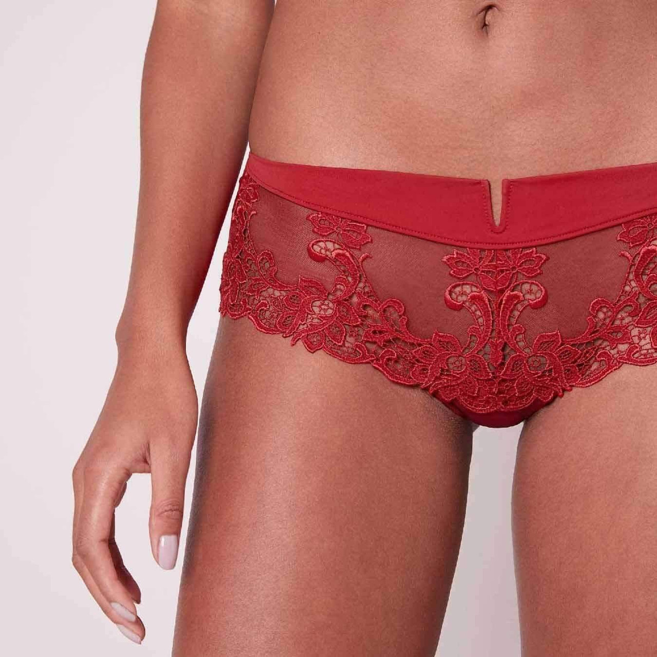 Simone Perele Saga Boyshort in Ruby - Busted Bra Shop