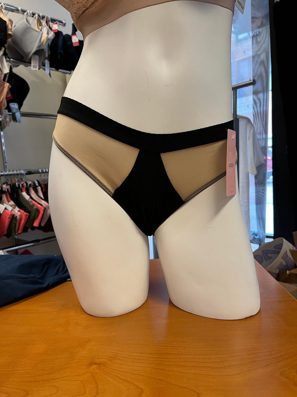 Ajour Massimo Seamless Edge Panty in Beige FINAL SALE (50% Off) - Busted  Bra Shop