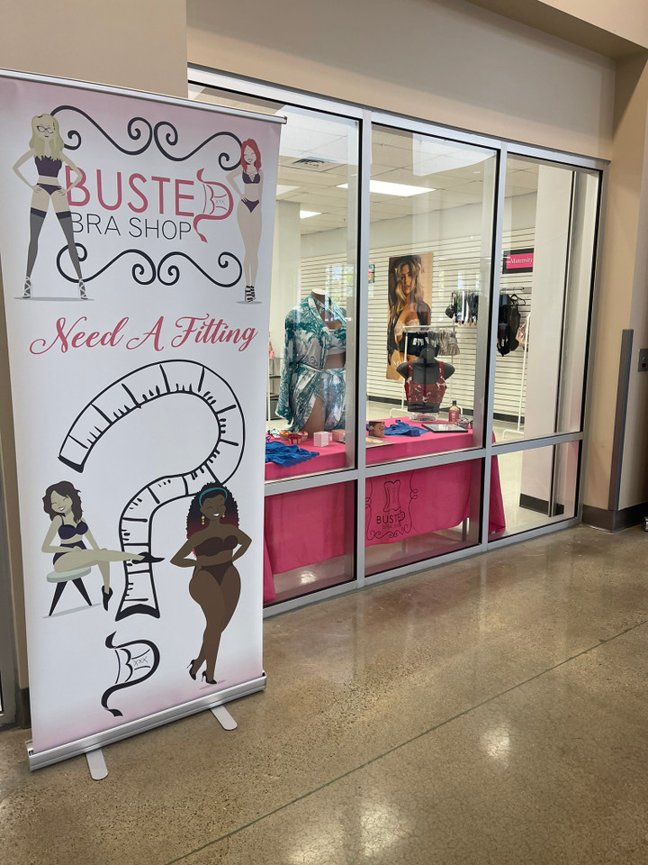 What happens at a bra fitting? 