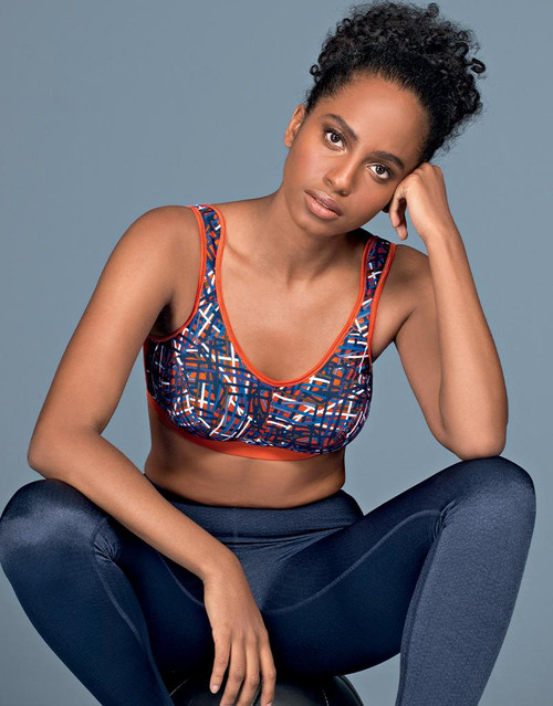 Extreme Control Sports Bra in Dance