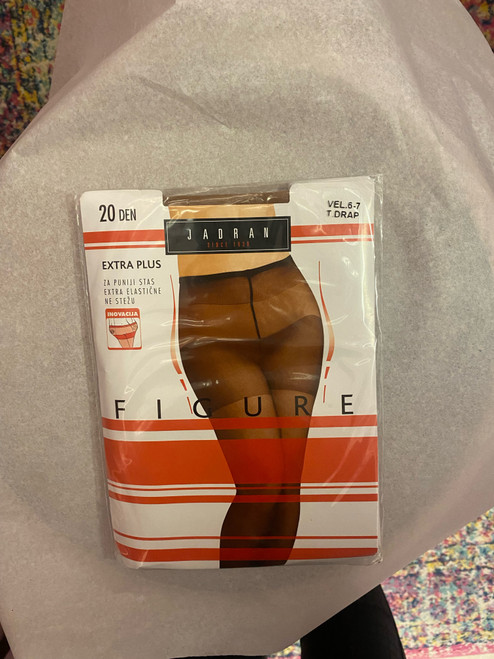 Chic Sheer Extra Plus Hosiery in Tan (12)