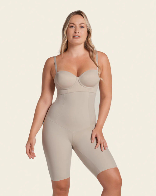 Extra High-Waisted Moderate Shaper Short