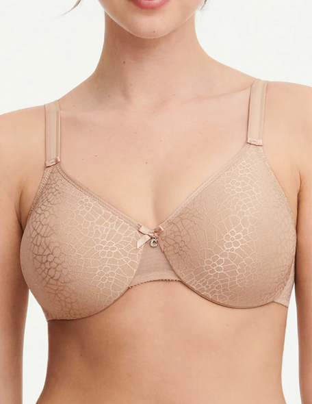 C Magnifique Seamless Unlined Minimizer Bra in Ultra Nude (WU)