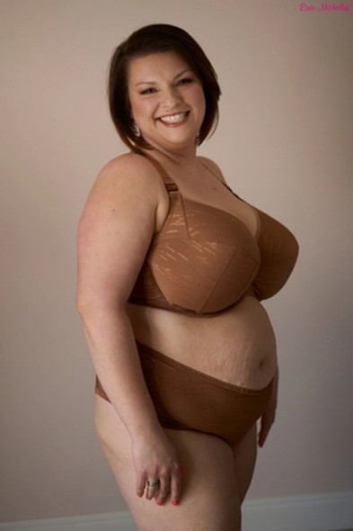 Ewa Michalak Love Me Semi-Soft Plunge Bra in Brown