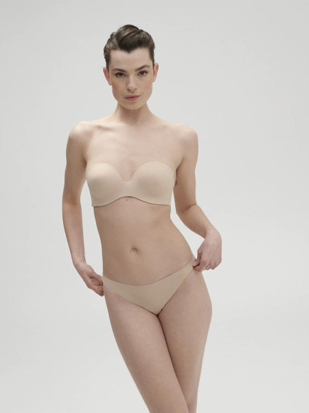 Essentiel Strapless Plunge Bra in Peau Rosée (739) Essentiel Strapless Plunge Bra in Peau Rosée (739)