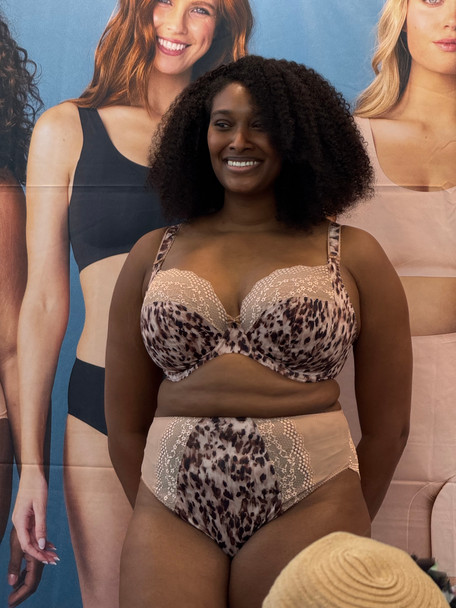 Lucie Underwire Stretch Plunge Bra in Wildcat