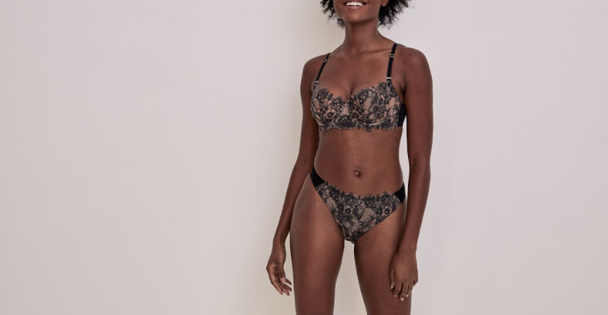 Black eyelash lace balconnette bra and thong set