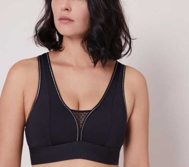 Harmony Wireless Sports Bra in Black