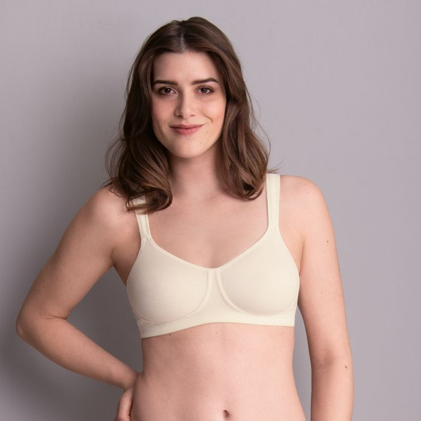 Salvia Wire-Free Post-Mastectomy Bra in Champagne