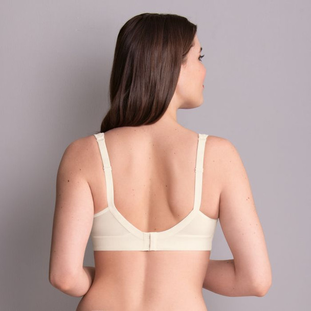 Salvia Wire-Free Post-Mastectomy Bra in Champagne