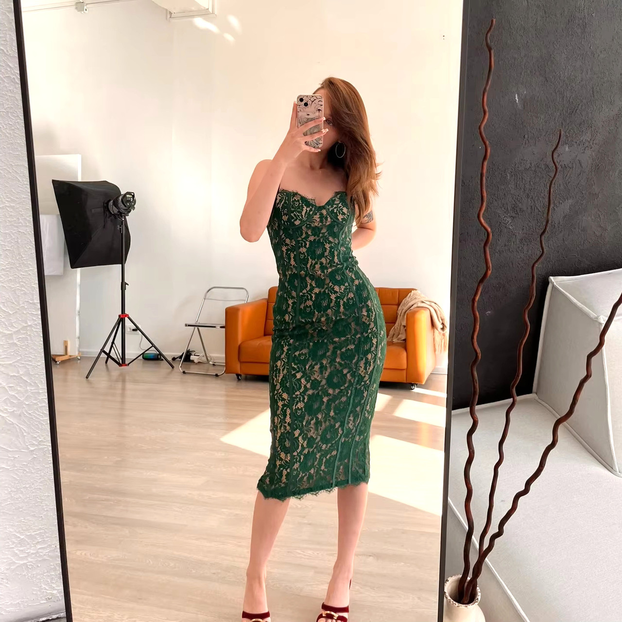 正規品　bibiy ビビィ　B. EMERALD DRESS 新品未使用タグ付き BIBIY. MADE | B. EMERALD DRESS WHITE｜Bibiy.