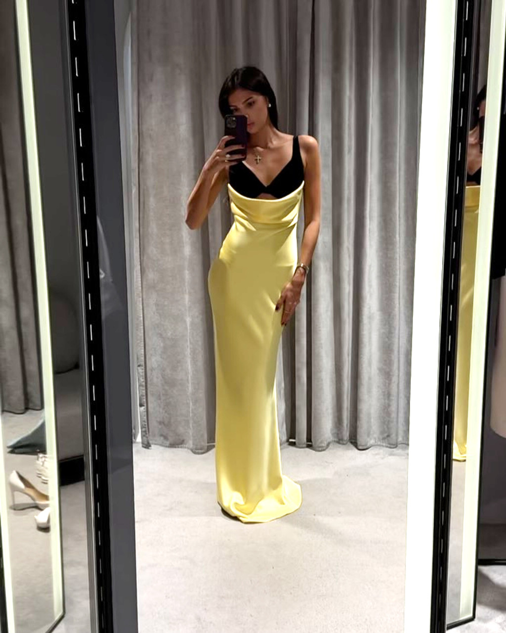 スーツ・フォーマル・ドレス acka velour long dress Velvet Bustier Maxi Dress Black Yellow - Luxe Maxi Dresses