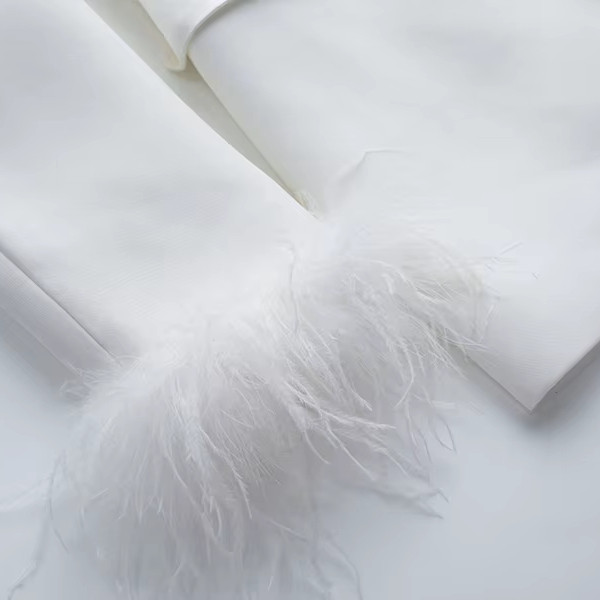 deres デレス　feather long coat ホワイト　新品 Lace Made Paper Feather Down Coat | Trendy Leather Jackets